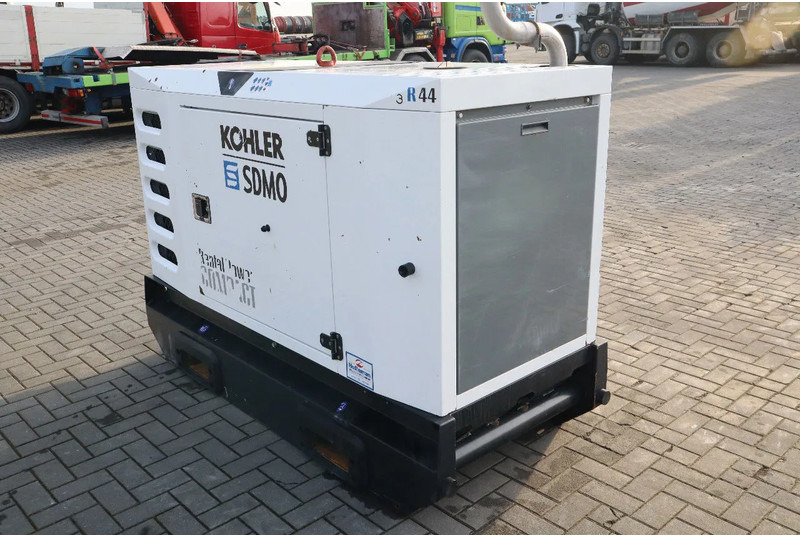 SDMO R44C3 | 44 KVA | GOOD WORKING - Generaatorikomplekt: pilt 4 SDMO R44C3 | 44 KVA | GOOD WORKING - Generaatorikomplekt: pilt 4
