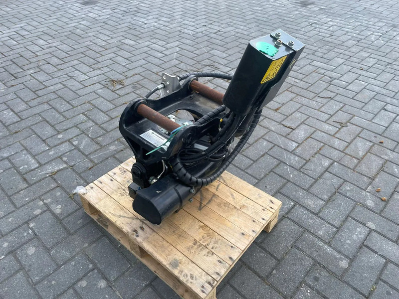 STEELWRIST X06 S40 | TILT ROTATOR | VLS | FPL | RF | NEW / UNUSED - Kallutav pöördpea - Ehitusmasinad: pilt 5 STEELWRIST X06 S40 | TILT ROTATOR | VLS | FPL | RF | NEW / UNUSED - Kallutav pöördpea - Ehitusmasinad: pilt 5