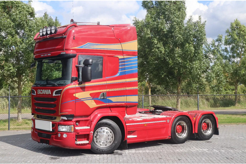 Scania R580 V8 | 6X4 | HYDRAULICS | RETARDER | 85 TON | BIG AXLES | EURO 6 - Sadulveok: pilt 1 Scania R580 V8 | 6X4 | HYDRAULICS | RETARDER | 85 TON | BIG AXLES | EURO 6 - Sadulveok: pilt 1