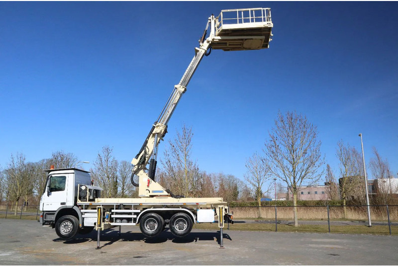 Mercedes-Benz Actros 2636 6X4 | TUNNEL PLATFORM | REMOTE DRIVING - Veoauto: pilt 3 Mercedes-Benz Actros 2636 6X4 | TUNNEL PLATFORM | REMOTE DRIVING - Veoauto: pilt 3