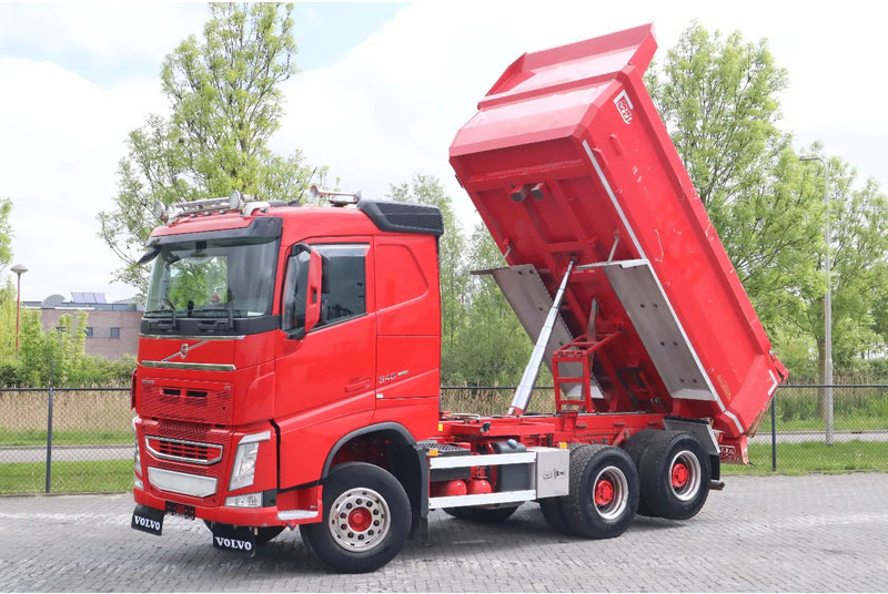 Volvo FH 540 | 6X4 | TANDEMLIFT | BIG AXLES | RETARDER | EURO 6 - Kallurauto: pilt 1 Volvo FH 540 | 6X4 | TANDEMLIFT | BIG AXLES | RETARDER | EURO 6 - Kallurauto: pilt 1