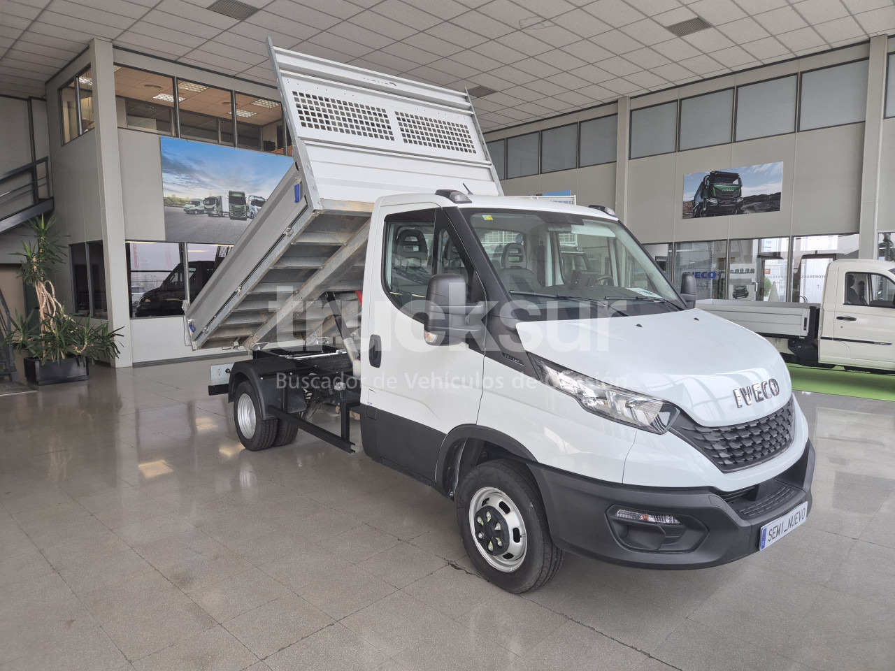 IVECO DAILY 35C14H - Tarbesõiduk kallur: pilt 2 IVECO DAILY 35C14H - Tarbesõiduk kallur: pilt 2