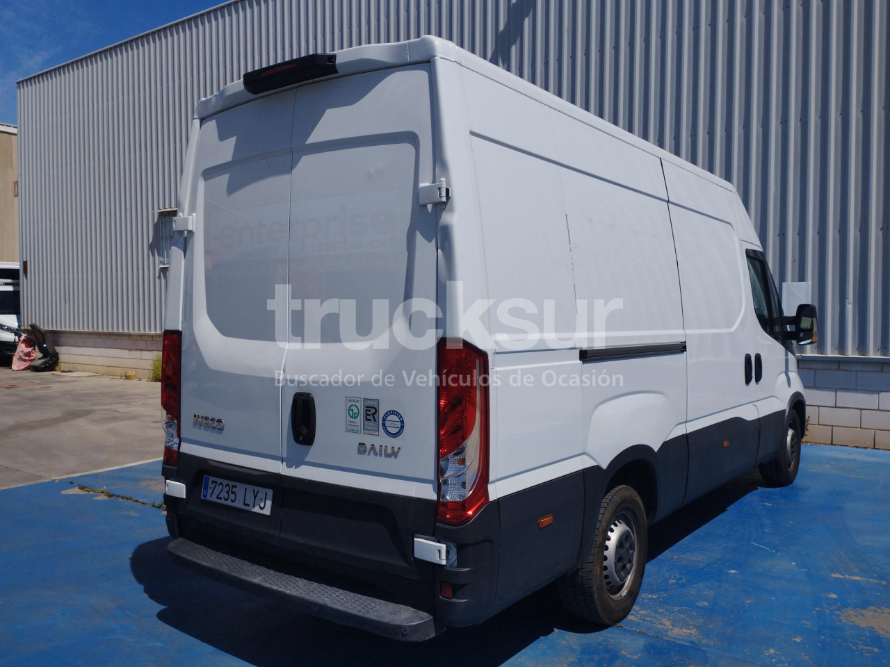 IVECO DAILY 35S16 F 12M3 - Tarbesõiduk furgoon: pilt 4 IVECO DAILY 35S16 F 12M3 - Tarbesõiduk furgoon: pilt 4