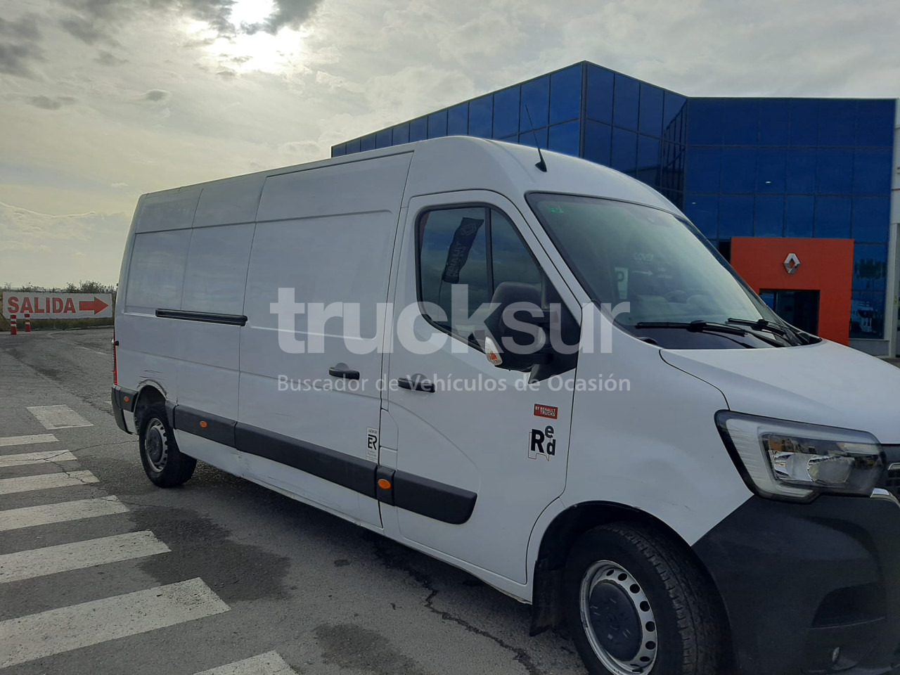RENAULT 130.35 L3H2 - Tarbesõiduk furgoon: pilt 2 RENAULT 130.35 L3H2 - Tarbesõiduk furgoon: pilt 2
