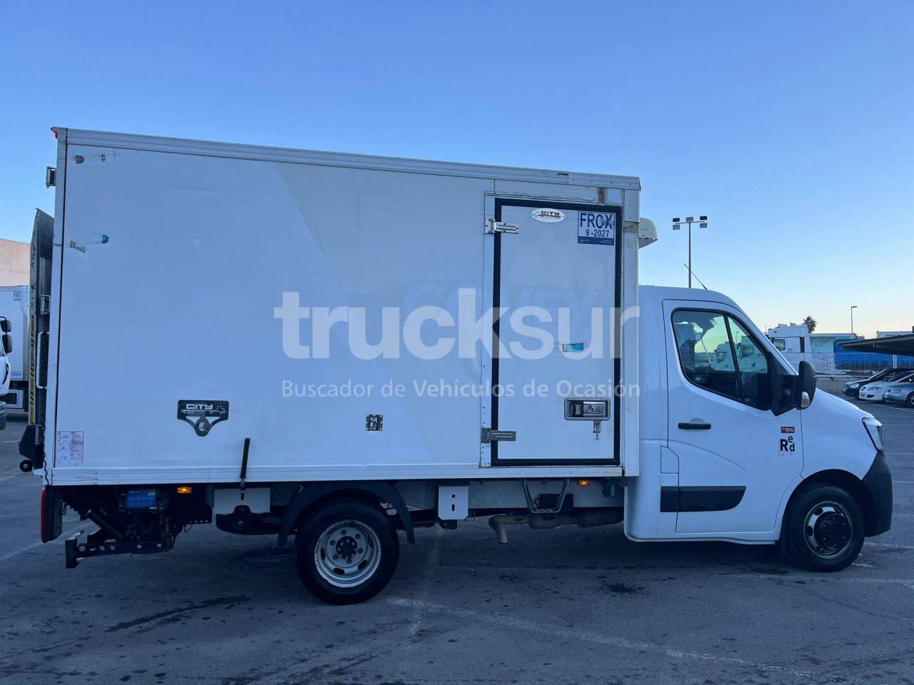 RENAULT 165.35 FRC-X P/E - Tarbesõiduk furgoon: pilt 5 RENAULT 165.35 FRC-X P/E - Tarbesõiduk furgoon: pilt 5