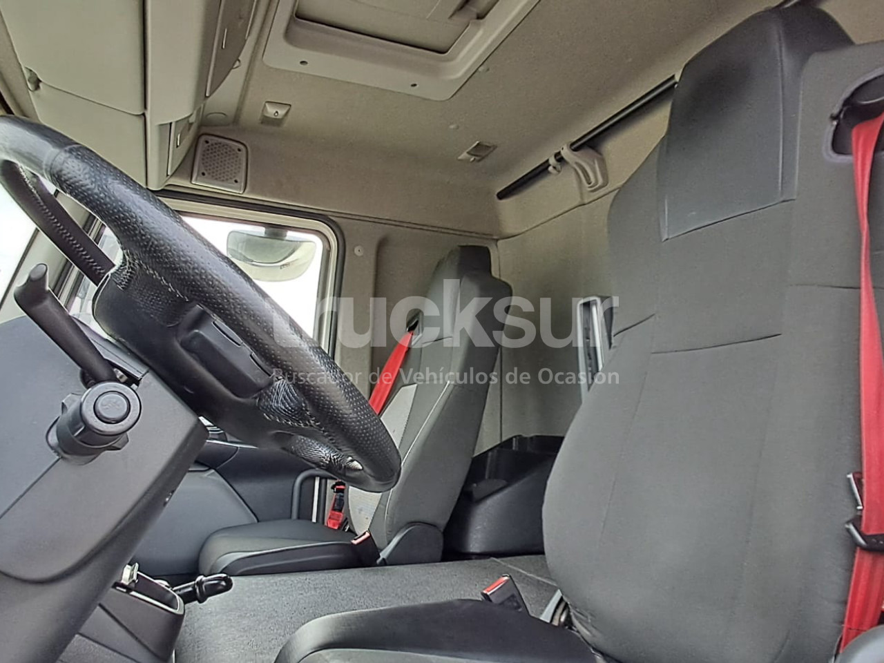 RENAULT D12.240 - Kasti veoauto: pilt 5 RENAULT D12.240 - Kasti veoauto: pilt 5