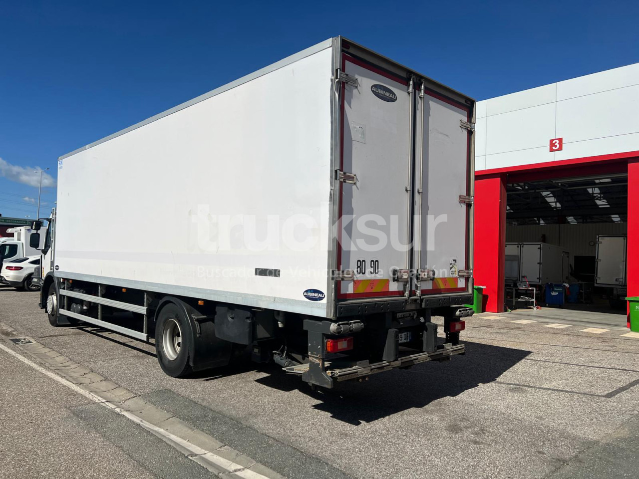 RENAULT D280.18 - Külmutiga veoauto: pilt 4 RENAULT D280.18 - Külmutiga veoauto: pilt 4