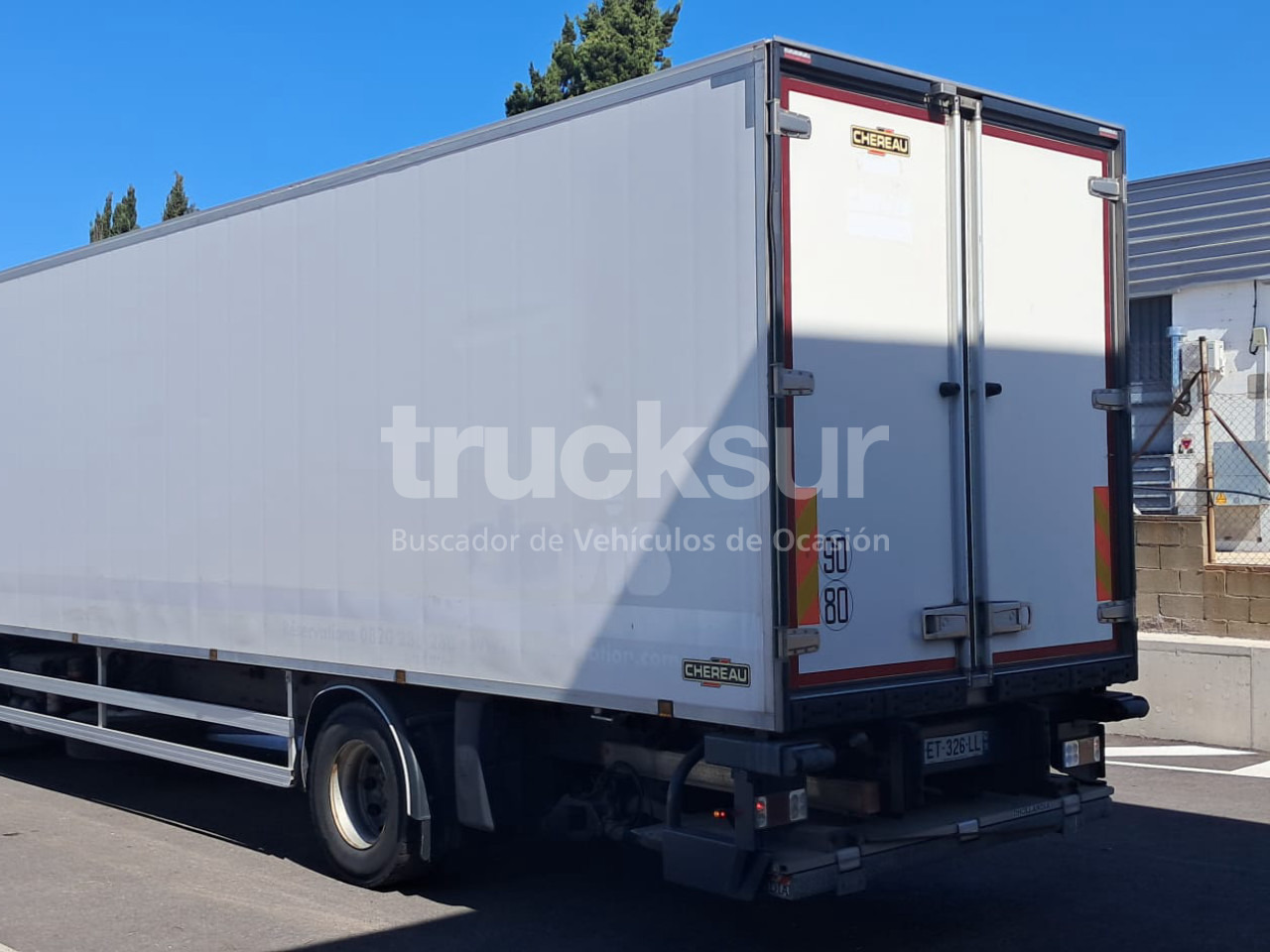RENAULT D320.18 - Külmutiga veoauto: pilt 4 RENAULT D320.18 - Külmutiga veoauto: pilt 4
