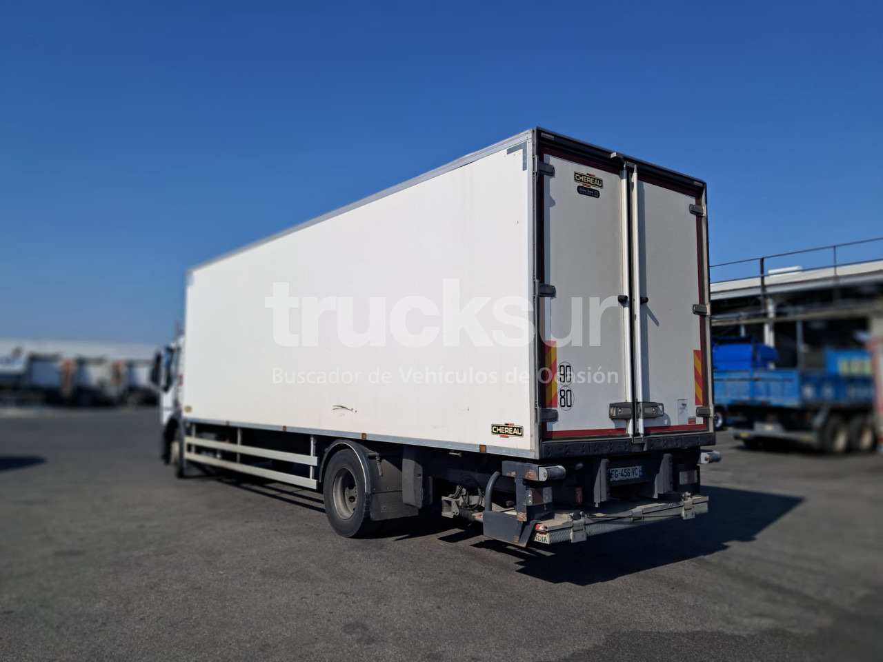 RENAULT D320.18 - Külmutiga veoauto: pilt 4 RENAULT D320.18 - Külmutiga veoauto: pilt 4