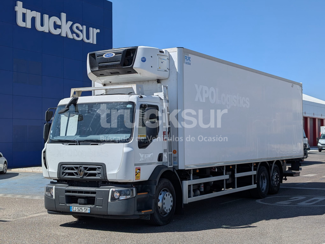 RENAULT D320.26 ejes 6x2*4 - Külmutiga veoauto: pilt 1 RENAULT D320.26 ejes 6x2*4 - Külmutiga veoauto: pilt 1