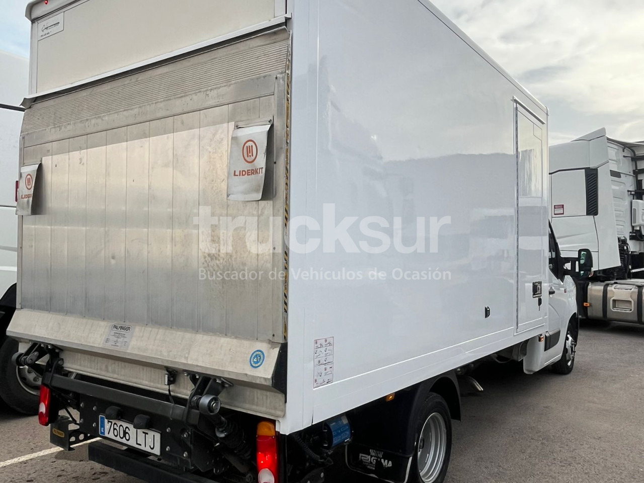 RENAULT MASTER 165.35 GV - Tarbesõiduk furgoon: pilt 3 RENAULT MASTER 165.35 GV - Tarbesõiduk furgoon: pilt 3