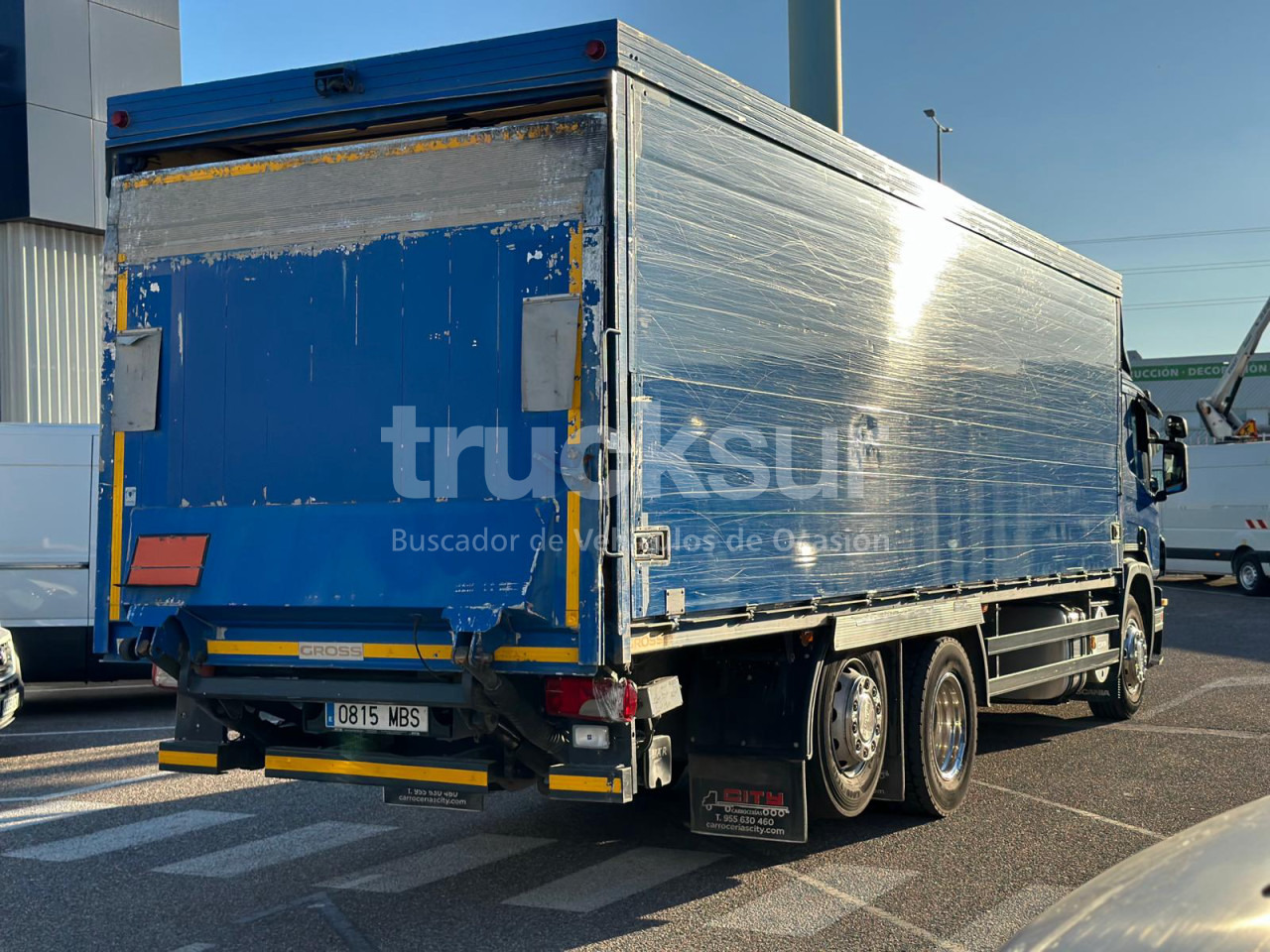 SCANIA P 280 ejes 6x2*4 - Kasti veoauto: pilt 3 SCANIA P 280 ejes 6x2*4 - Kasti veoauto: pilt 3