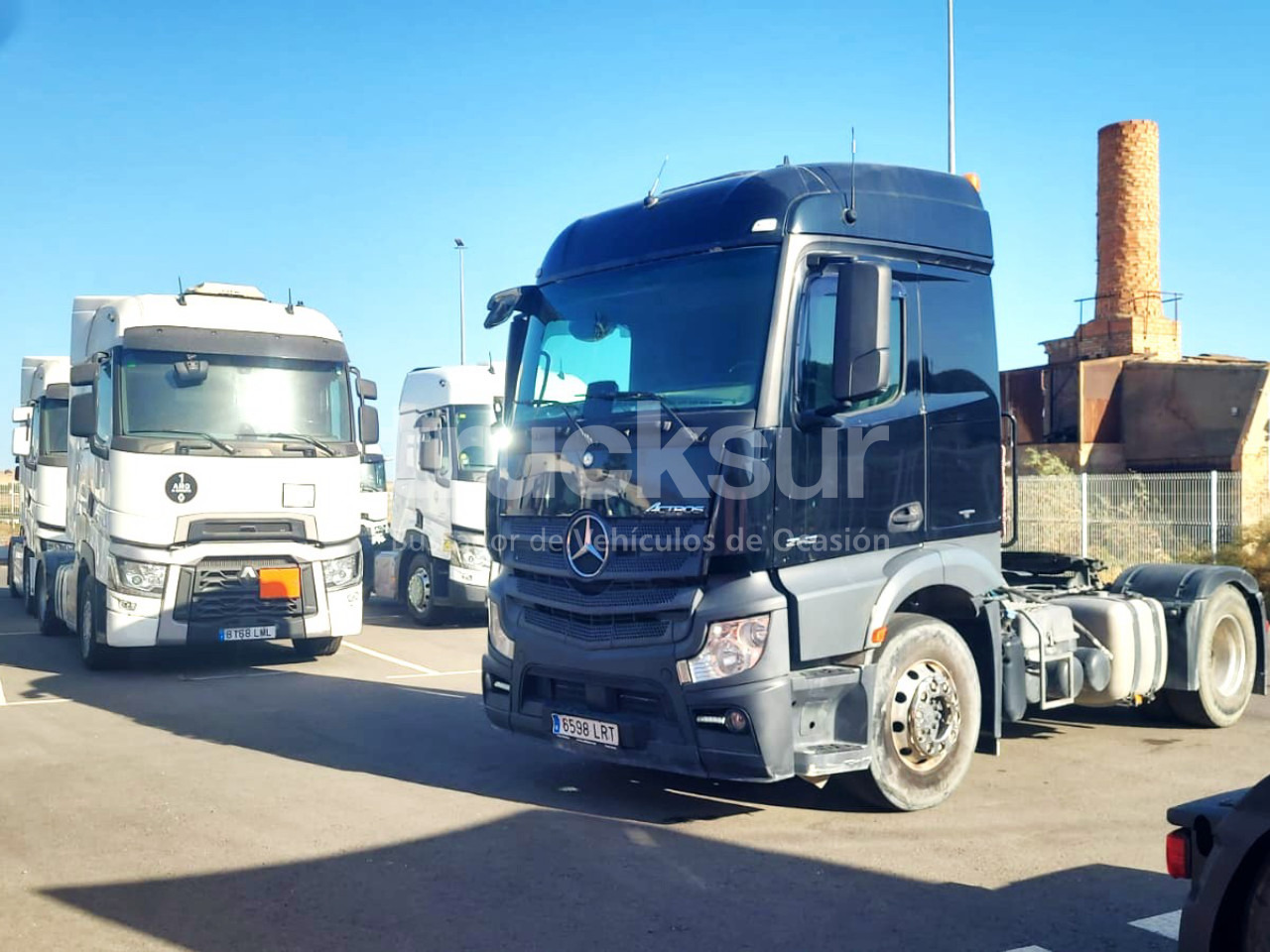MERCEDES MERCEDES ACTROS 2143 - Sadulveok: pilt 2 MERCEDES MERCEDES ACTROS 2143 - Sadulveok: pilt 2