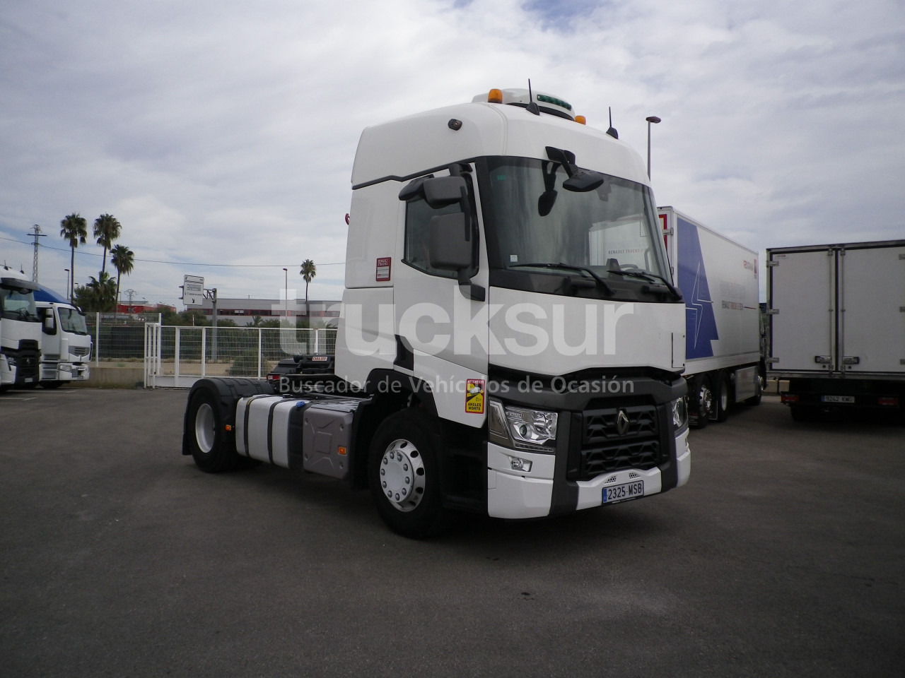RENAULT T440 SLEEPER CAB - Sadulveok: pilt 2 RENAULT T440 SLEEPER CAB - Sadulveok: pilt 2