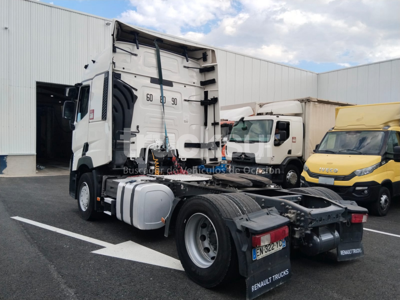 RENAULT T480 SLEEPER CAB - Sadulveok: pilt 3 RENAULT T480 SLEEPER CAB - Sadulveok: pilt 3