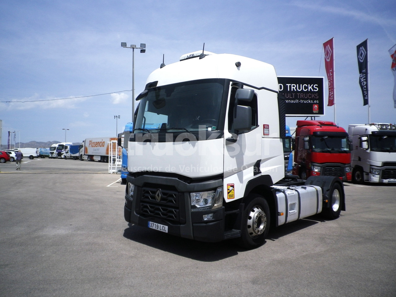 RENAULT T480 SLEEPER CAB - Sadulveok: pilt 2 RENAULT T480 SLEEPER CAB - Sadulveok: pilt 2