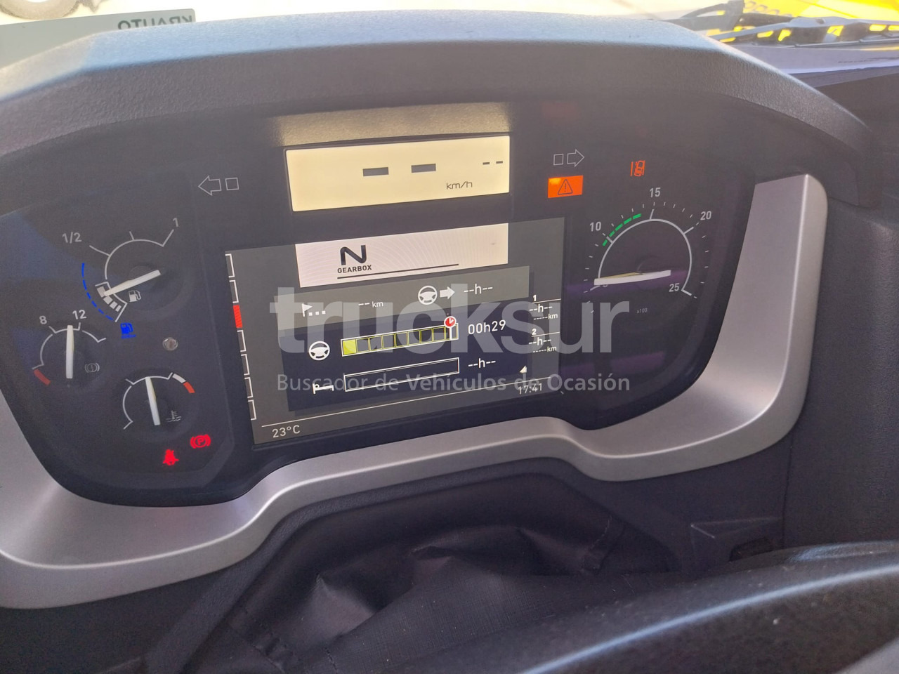 Sadulveok RENAULT T520 6X2*4 SLEEPER CAB: pilt 19