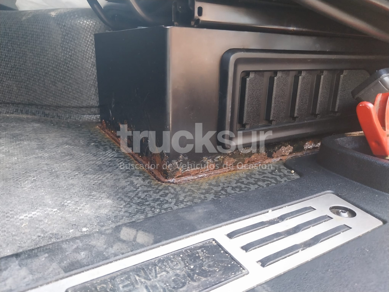 Sadulveok RENAULT T520 6X2*4 SLEEPER CAB: pilt 24