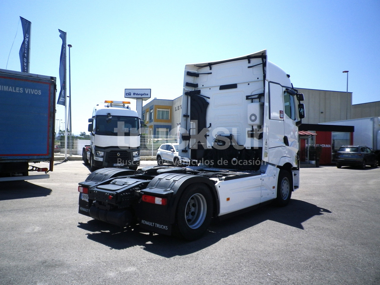 RENAULT T520 HIGH SLEEPER CAB - Sadulveok: pilt 5 RENAULT T520 HIGH SLEEPER CAB - Sadulveok: pilt 5