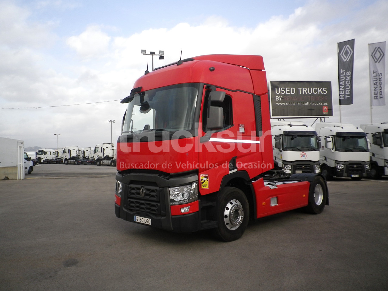 RENAULT T520 SLEEPER CAB - Sadulveok: pilt 2 RENAULT T520 SLEEPER CAB - Sadulveok: pilt 2