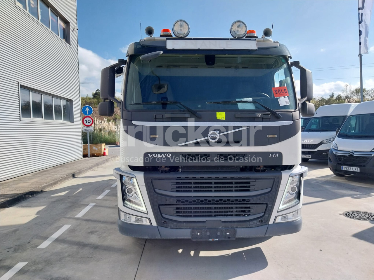 VOLVO FM 330HP - Nöörtõstukiga veoauto: pilt 2 VOLVO FM 330HP - Nöörtõstukiga veoauto: pilt 2