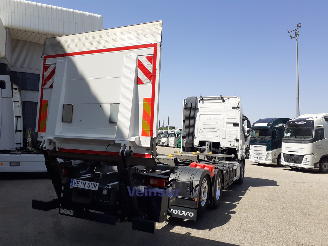 VOLVO FH4 I-SAVE - Veoauto: pilt 3 VOLVO FH4 I-SAVE - Veoauto: pilt 3