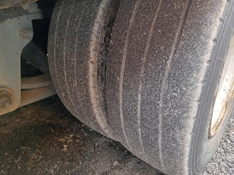 Madal platvormpoolhaagis Castera: pilt 9 Madal platvormpoolhaagis Castera: pilt 9