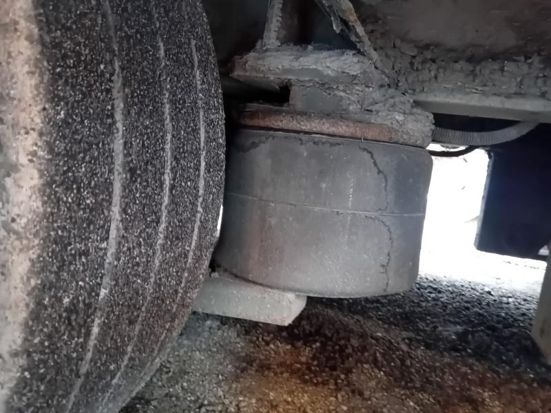 Madal platvormpoolhaagis Castera: pilt 6 Madal platvormpoolhaagis Castera: pilt 6