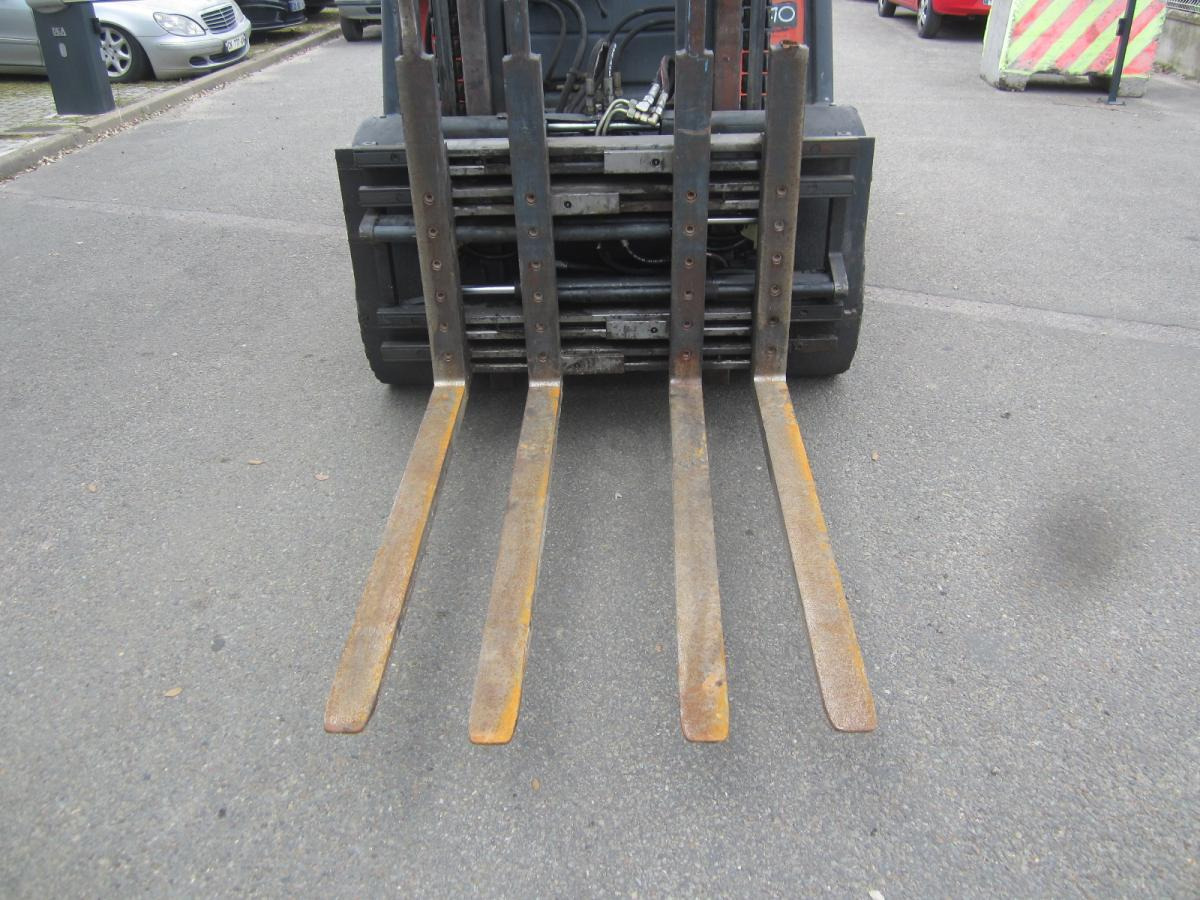 Fenwick H40D - Diiseltõstuk: pilt 2 Fenwick H40D - Diiseltõstuk: pilt 2