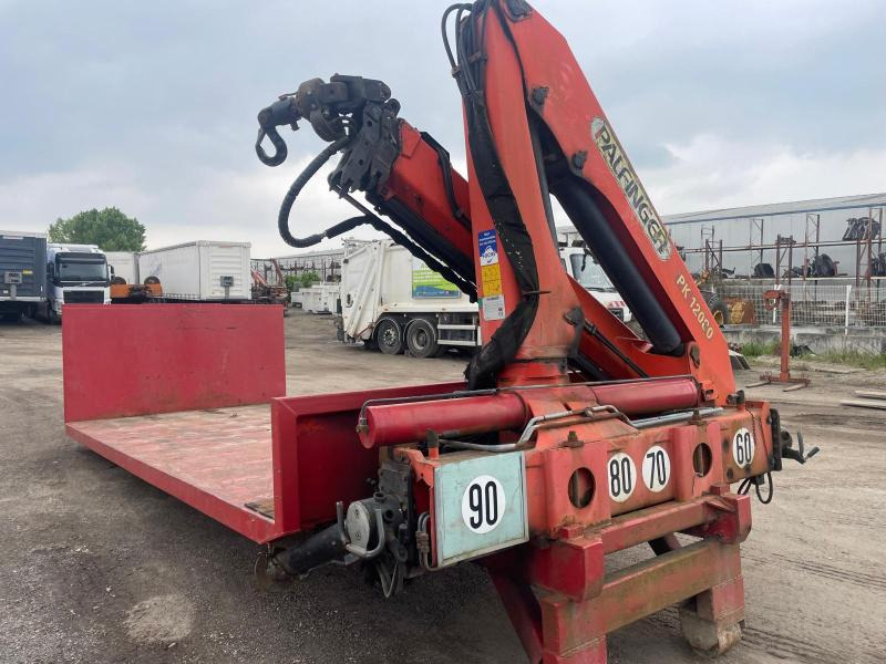 PLATEAU AMPLIROLL AVEC GRUE PK12080 - Multilift konteiner: pilt 2 PLATEAU AMPLIROLL AVEC GRUE PK12080 - Multilift konteiner: pilt 2