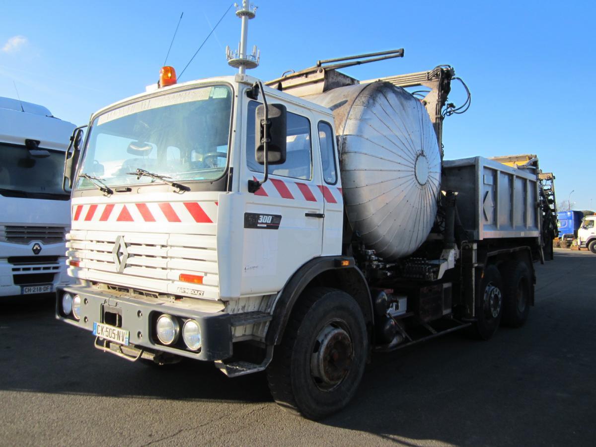 Renault G 300 - Gudronaator: pilt 1 Renault G 300 - Gudronaator: pilt 1