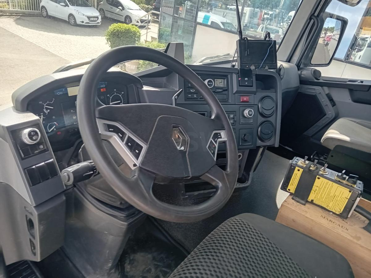 Renault Gamme C 380 - Konkstõstukiga veoauto: pilt 3 Renault Gamme C 380 - Konkstõstukiga veoauto: pilt 3