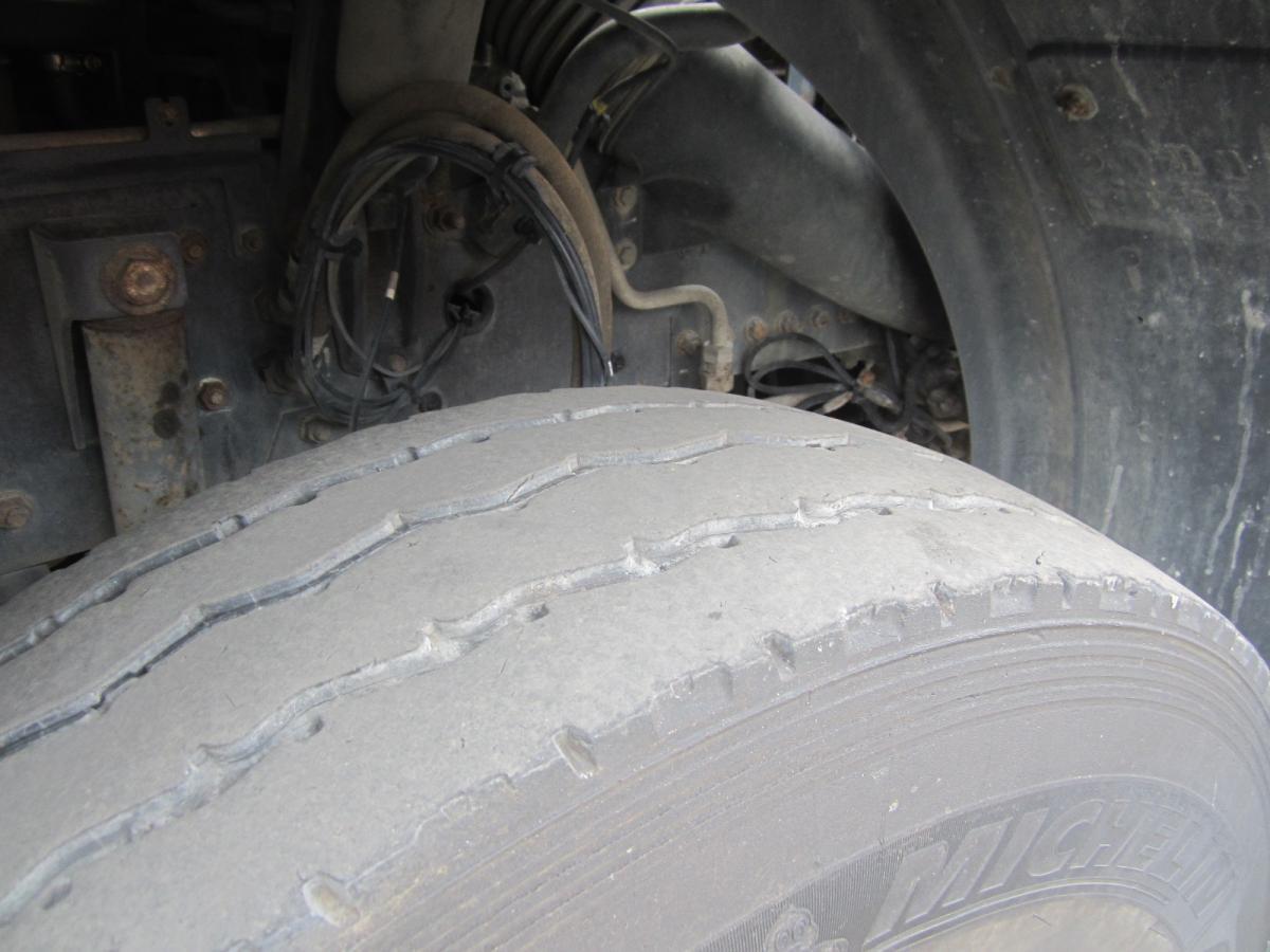 Renault Kerax 460 DXI - Nöörtõstukiga veoauto: pilt 3 Renault Kerax 460 DXI - Nöörtõstukiga veoauto: pilt 3