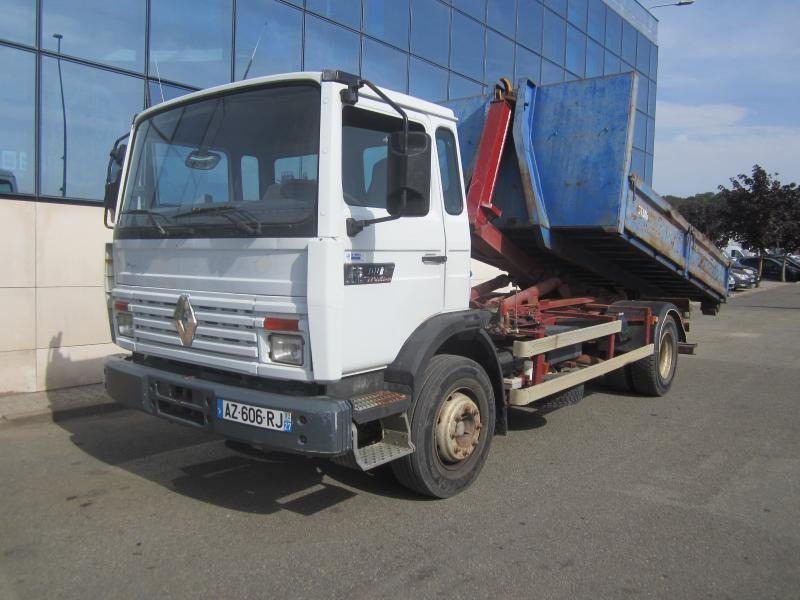 Renault Midliner 180 - Konkstõstukiga veoauto: pilt 1 Renault Midliner 180 - Konkstõstukiga veoauto: pilt 1