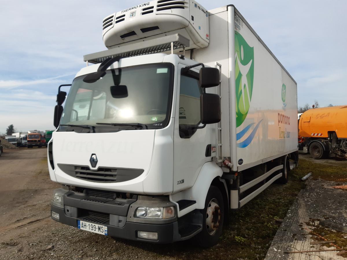 Renault Midlum 220 DXI - Külmutiga veoauto: pilt 1 Renault Midlum 220 DXI - Külmutiga veoauto: pilt 1