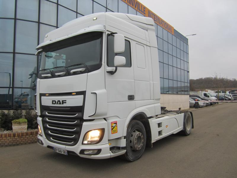 DAF XF105 460 - Sadulveok: pilt 1 DAF XF105 460 - Sadulveok: pilt 1