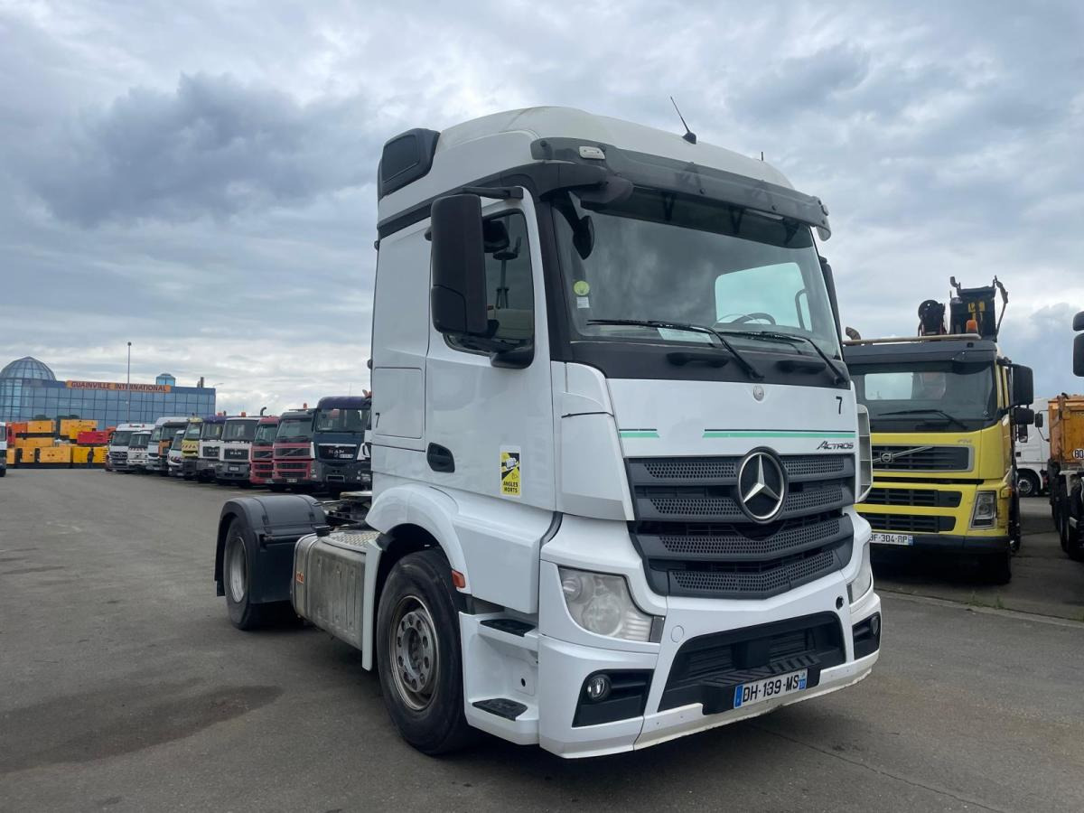 Mercedes Actros 1845 - Sadulveok: pilt 1 Mercedes Actros 1845 - Sadulveok: pilt 1