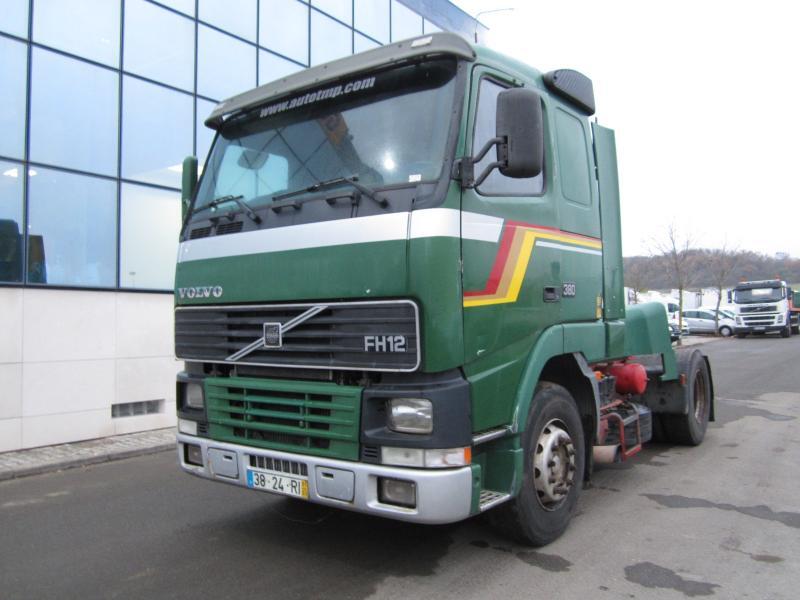 Volvo FH12 380 - Sadulveok: pilt 1 Volvo FH12 380 - Sadulveok: pilt 1