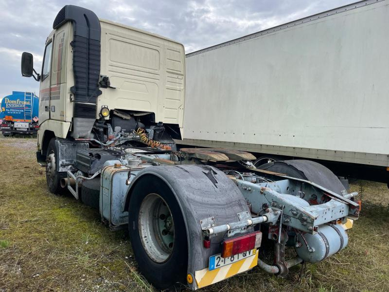 Volvo FH12 380 - Sadulveok: pilt 3 Volvo FH12 380 - Sadulveok: pilt 3