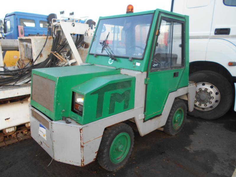 Tracma TM20D - Puksiirtraktor: pilt 1 Tracma TM20D - Puksiirtraktor: pilt 1