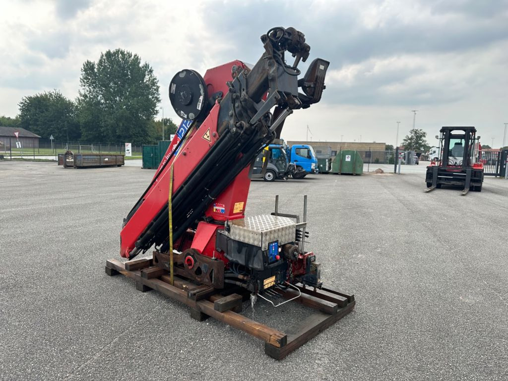 HMF 2120 K4 Radio Remote / Crane / Kran - Kraana-manipulaator: pilt 3 HMF 2120 K4 Radio Remote / Crane / Kran - Kraana-manipulaator: pilt 3