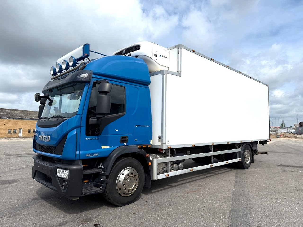 Iveco EuroCargo 180 E28 4x2 Thermo King T-1000R - Külmutiga veoauto: pilt 1 Iveco EuroCargo 180 E28 4x2 Thermo King T-1000R - Külmutiga veoauto: pilt 1