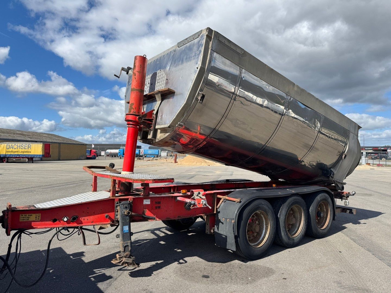 Kel-Berg 3 axle Asphalt tipper / Asphalt Kipper - Kalluri järelhaagis: pilt 1 Kel-Berg 3 axle Asphalt tipper / Asphalt Kipper - Kalluri järelhaagis: pilt 1