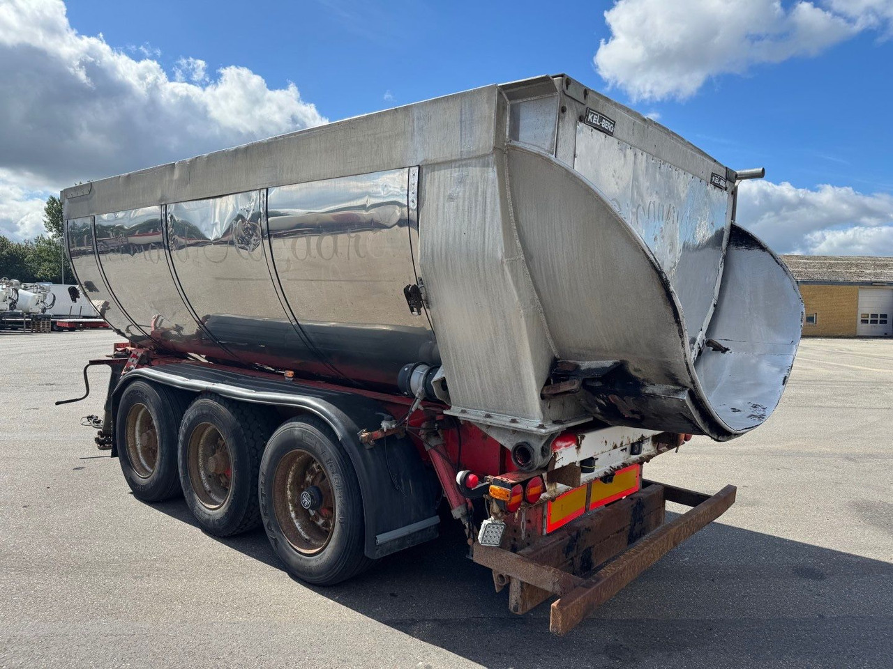 Kel-Berg 3 axle Asphalt tipper / Asphalt Kipper - Kalluri järelhaagis: pilt 5 Kel-Berg 3 axle Asphalt tipper / Asphalt Kipper - Kalluri järelhaagis: pilt 5