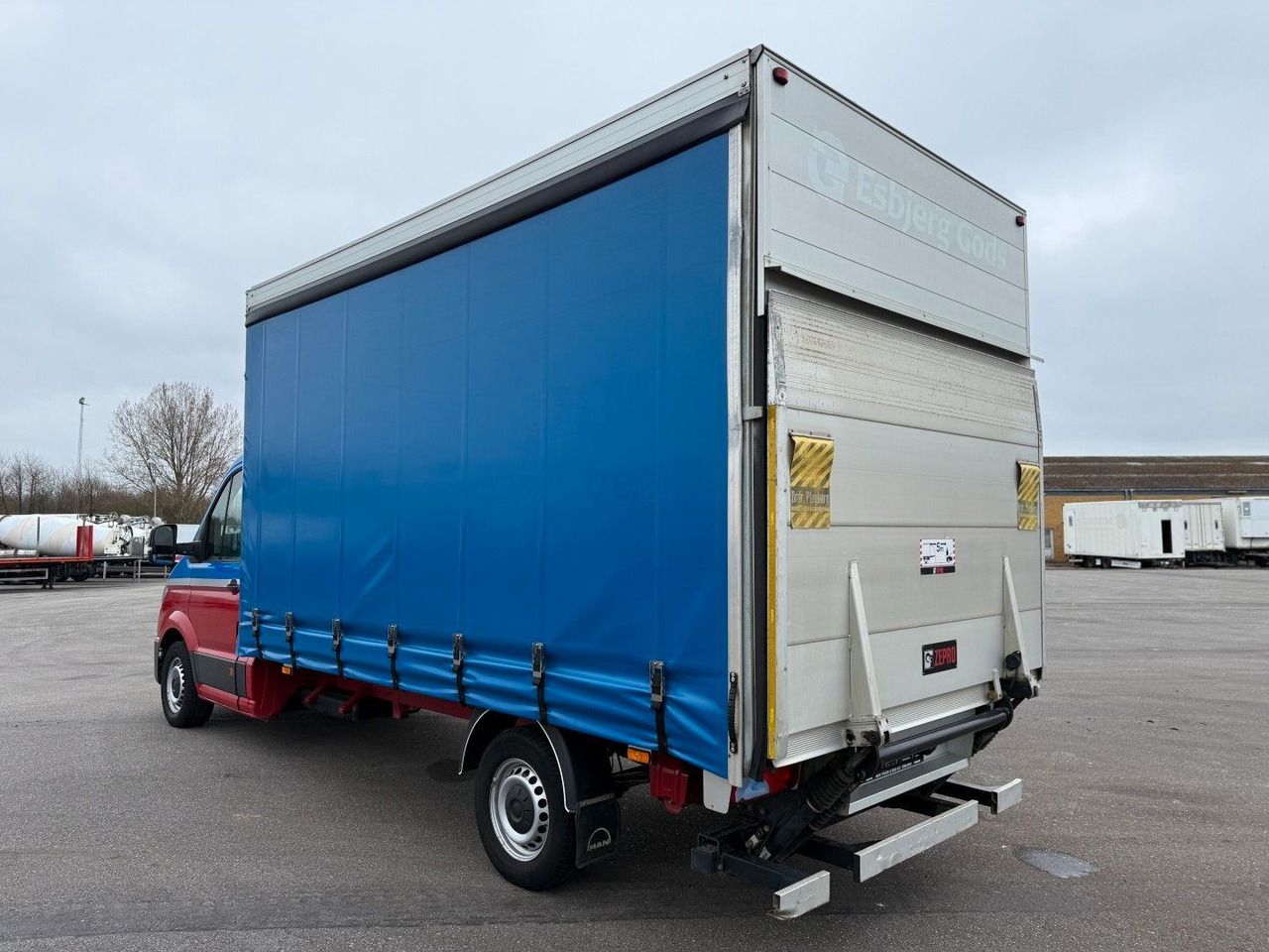 MAN TGE 2.0 TDI 3.180 Plane - Automat - Zepro - AC - Tent tarbesõiduk: pilt 4 MAN TGE 2.0 TDI 3.180 Plane - Automat - Zepro - AC - Tent tarbesõiduk: pilt 4