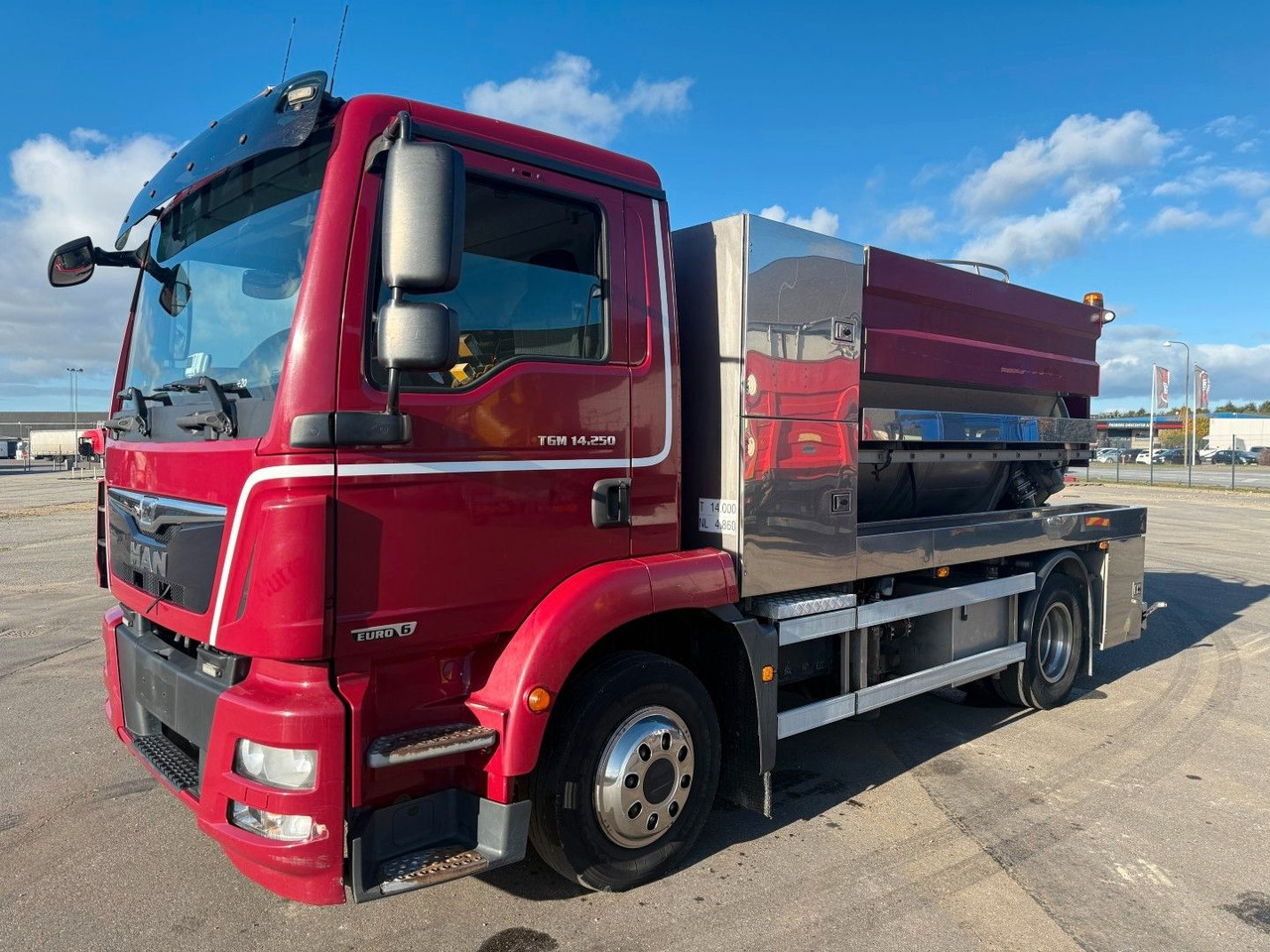 MAN TGM 14.250 VM-Tarm Stainless Steel 4000 l. Kombi - Vaakumveok: pilt 1 MAN TGM 14.250 VM-Tarm Stainless Steel 4000 l. Kombi - Vaakumveok: pilt 1