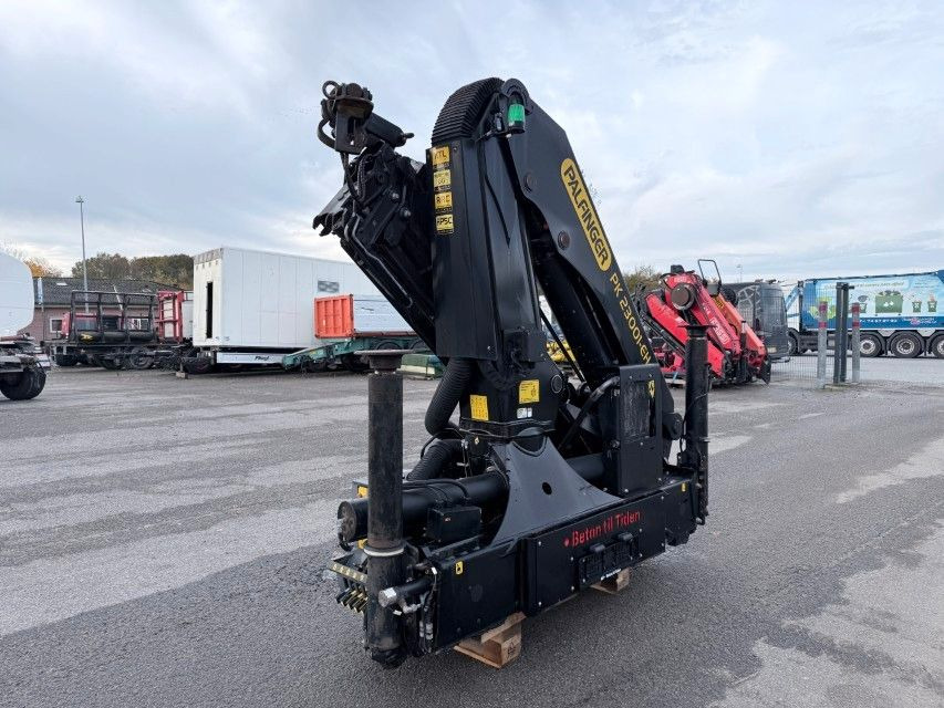 Palfinger PK 23001 EH Radio Remote / Kran / Crane - Kraanaga veoauto: pilt 2 Palfinger PK 23001 EH Radio Remote / Kran / Crane - Kraanaga veoauto: pilt 2