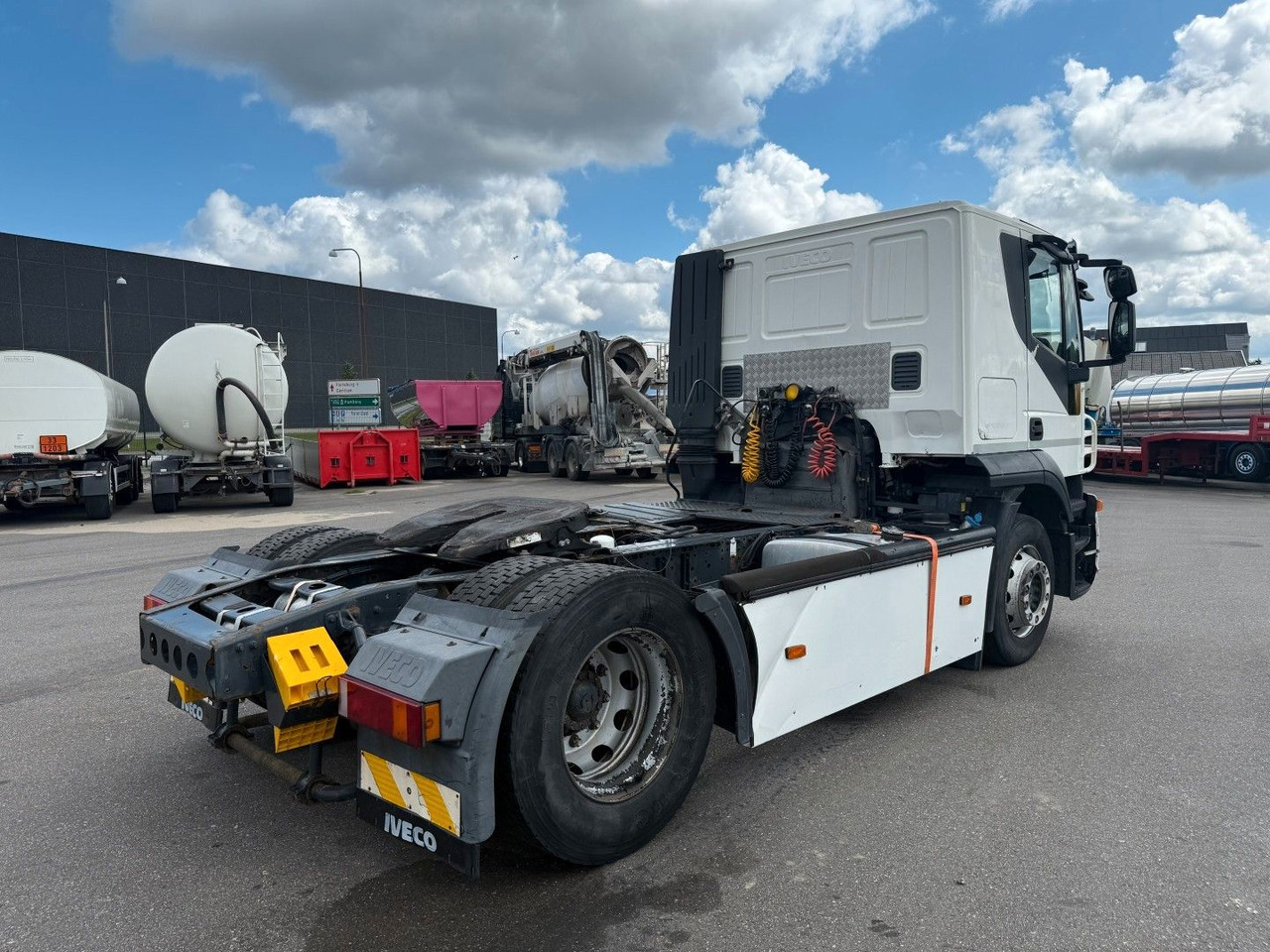 Iveco Stralis AT440S36T 4x2 - Sadulveok: pilt 3 Iveco Stralis AT440S36T 4x2 - Sadulveok: pilt 3