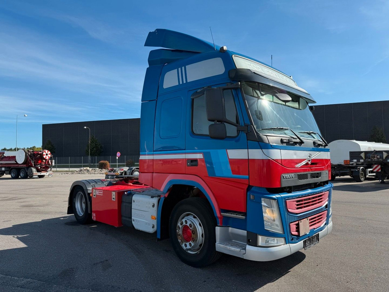 Volvo FM 410 4x2 Globetrotter Euro 6 - Sadulveok: pilt 2 Volvo FM 410 4x2 Globetrotter Euro 6 - Sadulveok: pilt 2