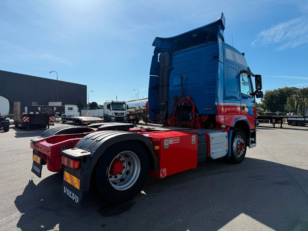 Volvo FM 410 4x2 Globetrotter Euro 6 - Sadulveok: pilt 3 Volvo FM 410 4x2 Globetrotter Euro 6 - Sadulveok: pilt 3
